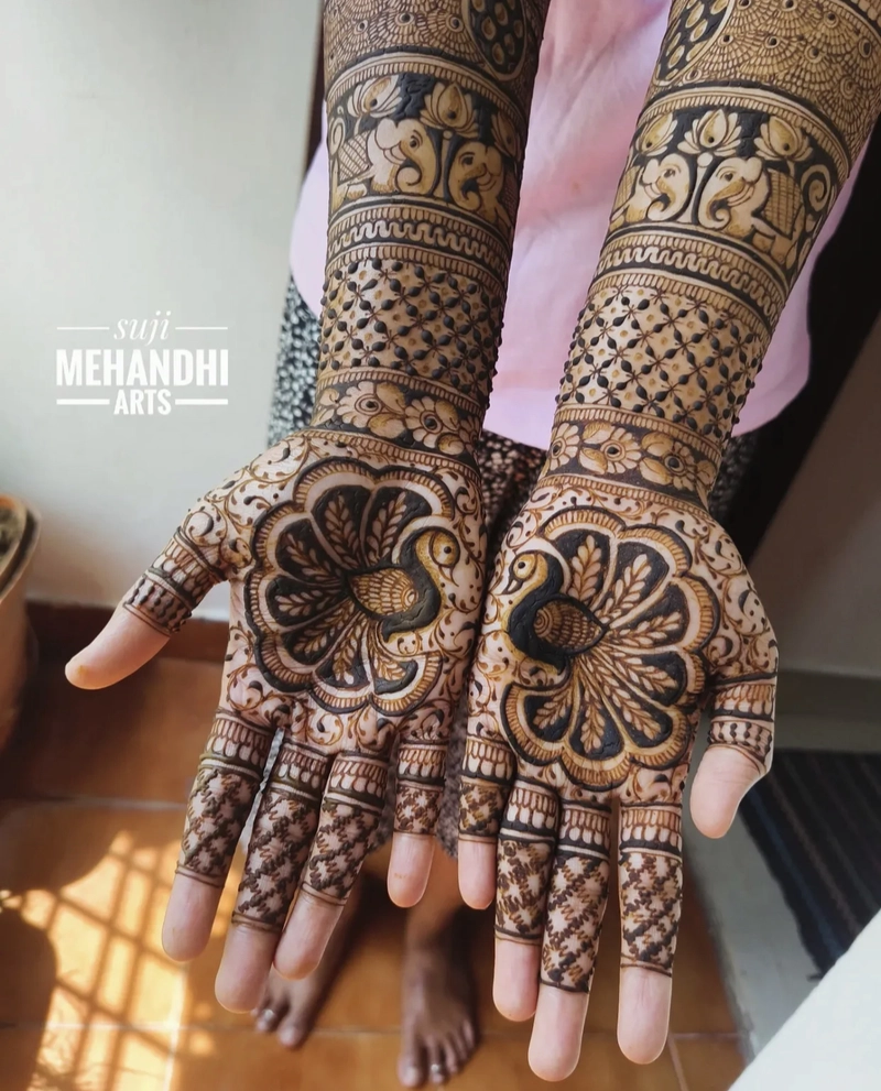 royal peacock mehndi design