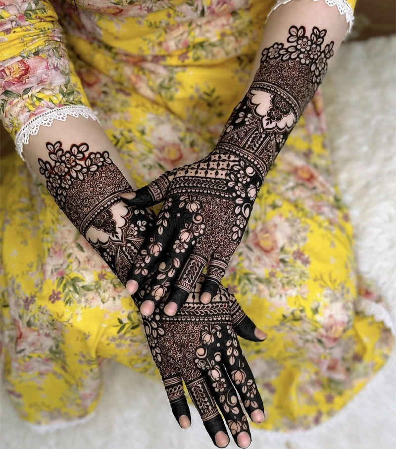 simple pakistani mehndi designs