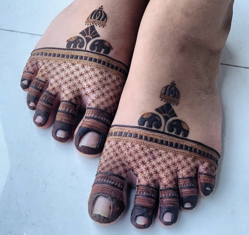 stylish leg mehndi design simple and easy
