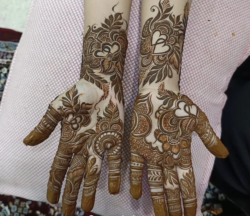 unique mehndi instagram khafif