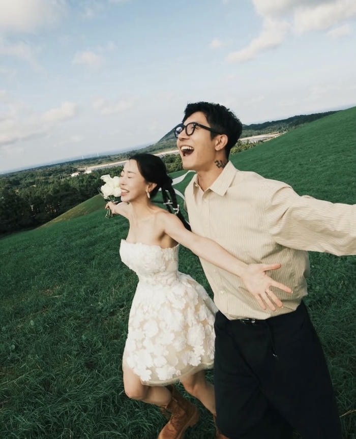 charming couple dp for instagram