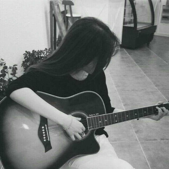 hd alone dp for girls