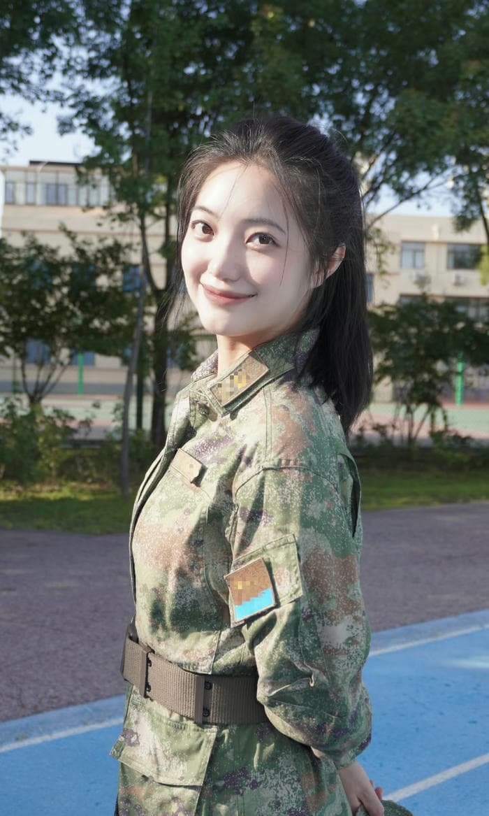 hd wallpaper army girl dp