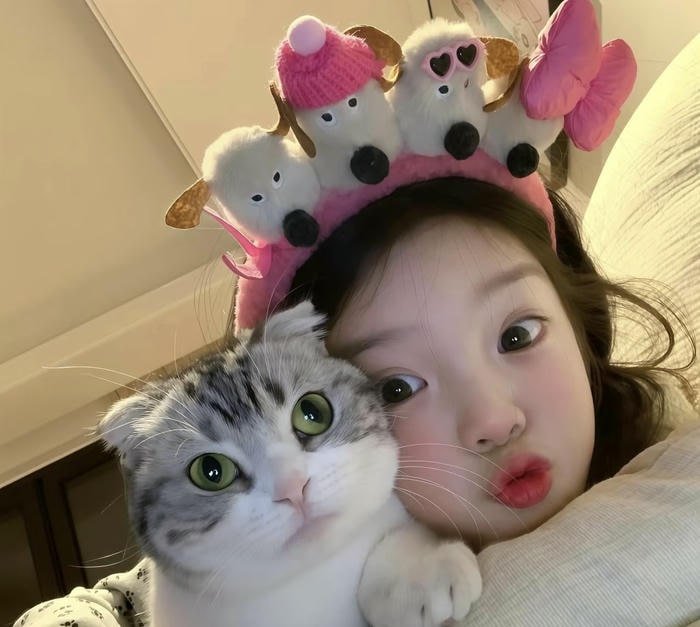 real cute profile pic for girls