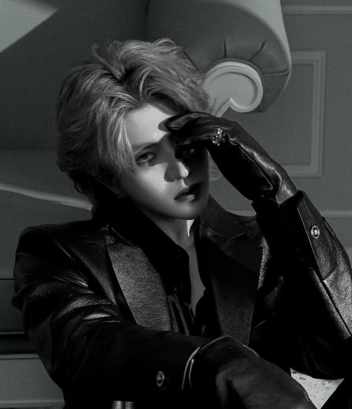 stylish boy dp black