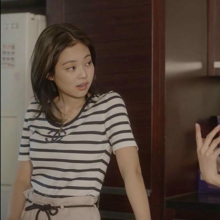 unique angry girl dp