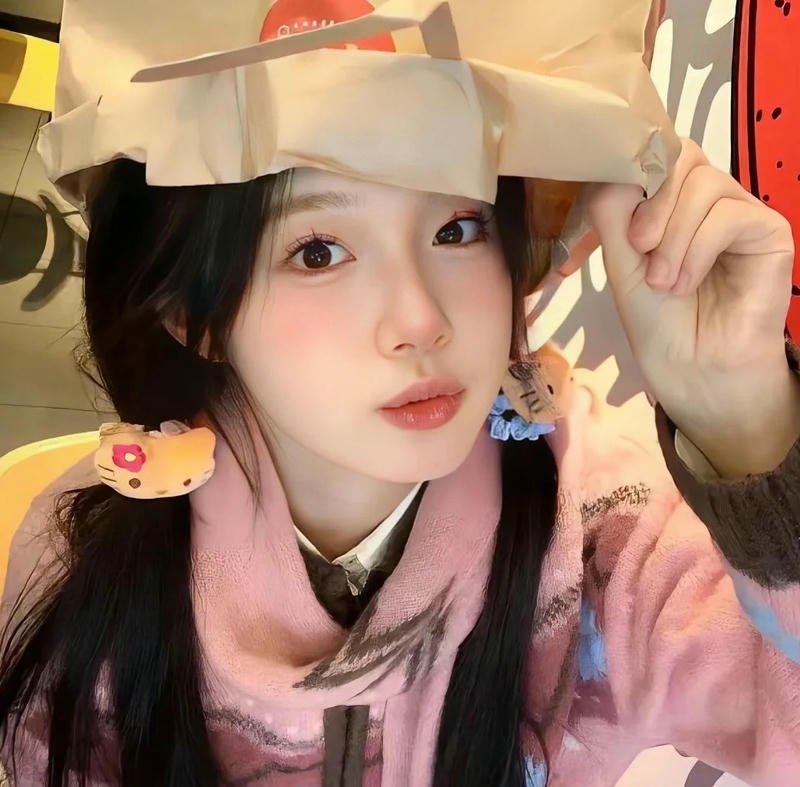 whatsapp dp images for girl elegant aesthetic