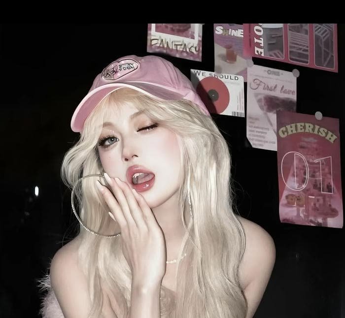 stylish girl dp pose